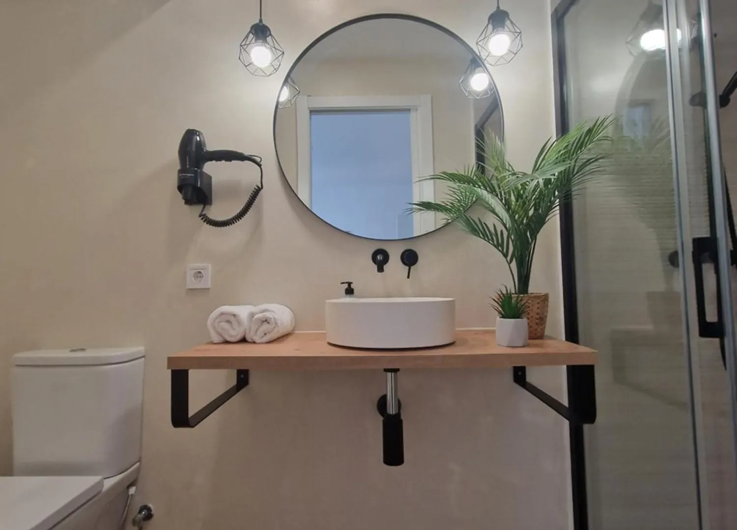 Estudio En Planta Baja, Con Piscina Comunitaria Empuriabrava Apartment