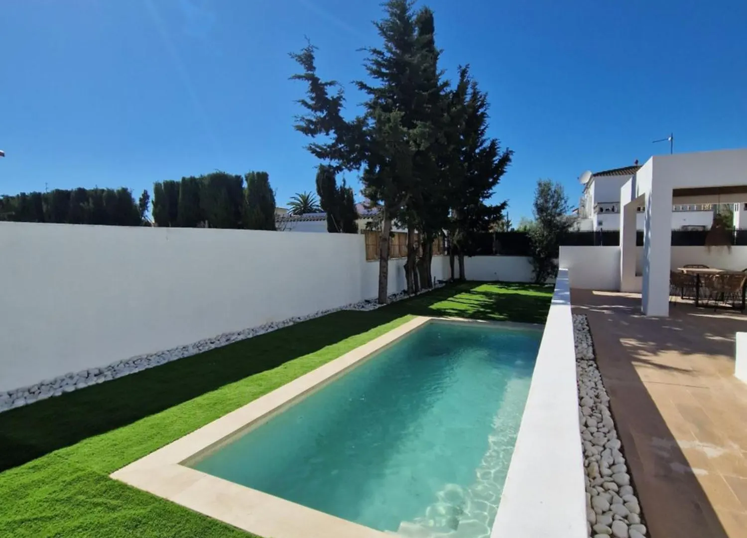 Apartment Estudio En Planta Baja, Con Piscina Comunitaria Empuriabrava Spain